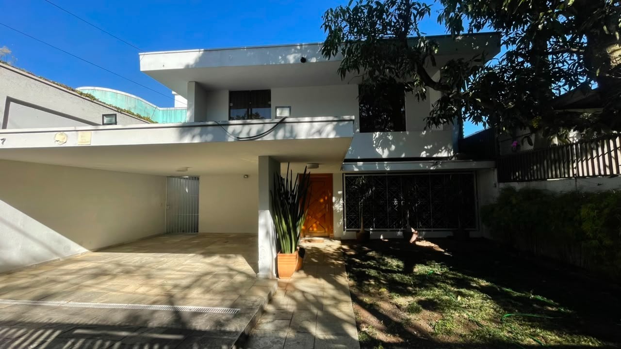 Vila Madalena - Rua Caraça.